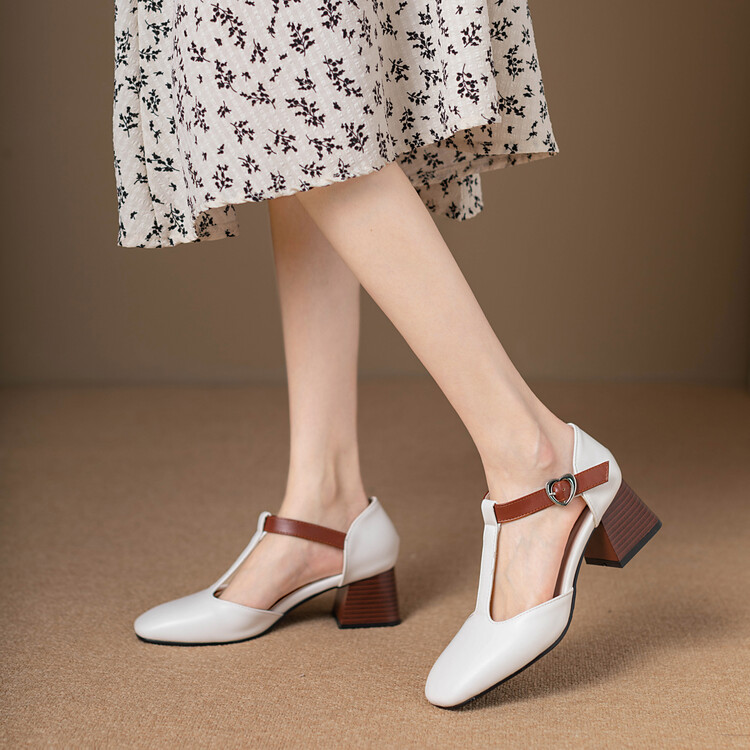 Sweet Mary Jane Sandals with Color Block and Cutout Design - Image 2
