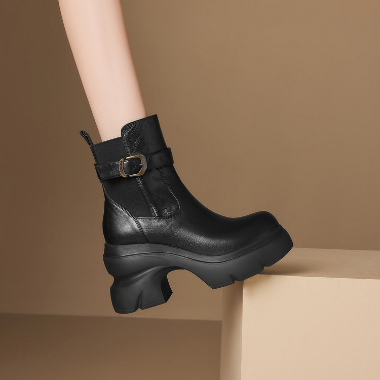 Women's Chelsea Boots with Chunky High Heel and Belt Buckle - Image 4