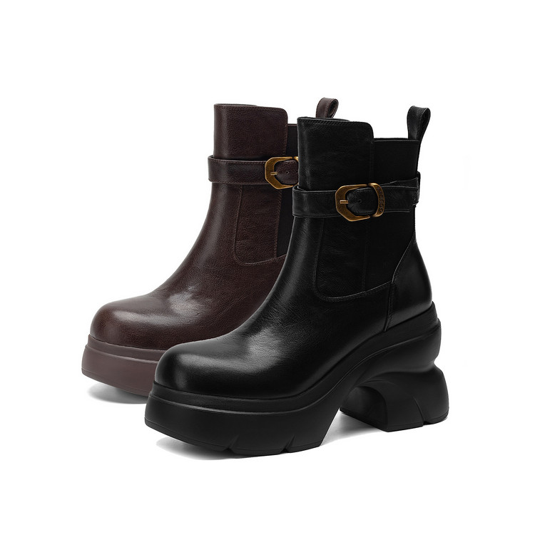 Women's Chelsea Boots with Chunky High Heel and Belt Buckle - Image 5
